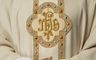 Jak Pomagać Księdzu w Przygotowaniu Liturgii? Kompleksowy Przewodnik