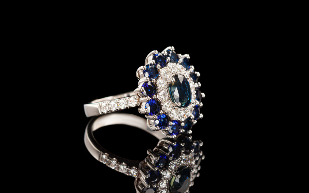 Jak rozpoznać prawdziwy kamień szlachetny – praktyczny poradnik dla kupujących biżuterię