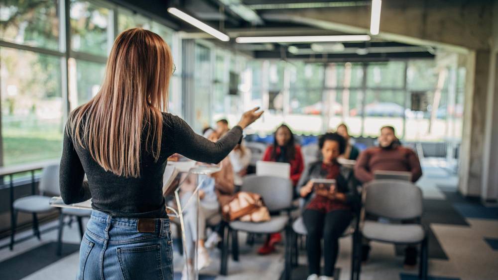 Jakie szkolenia i kursy pomogą w każdej pracy?
