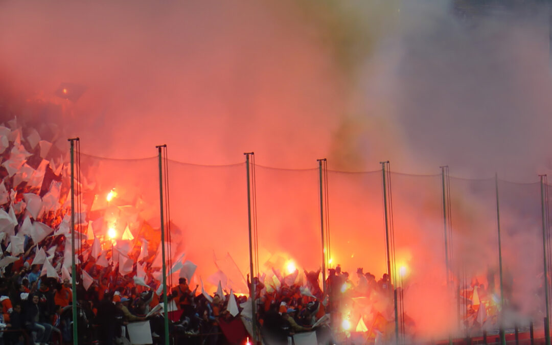 Polska piłka podzielona: największe wrogości kibicowskie od PRL aż po Ekstraklasę 2.0