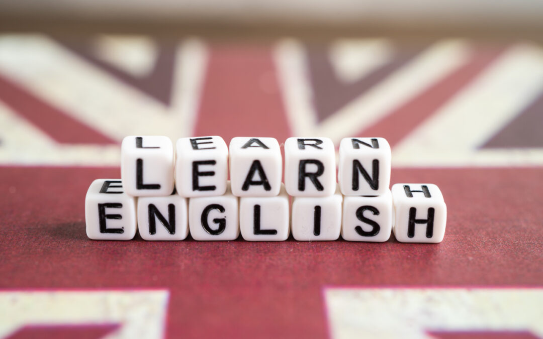 Nauka słówek przez gest i ciało: jak tworzyć własne „kotwice ruchowe”